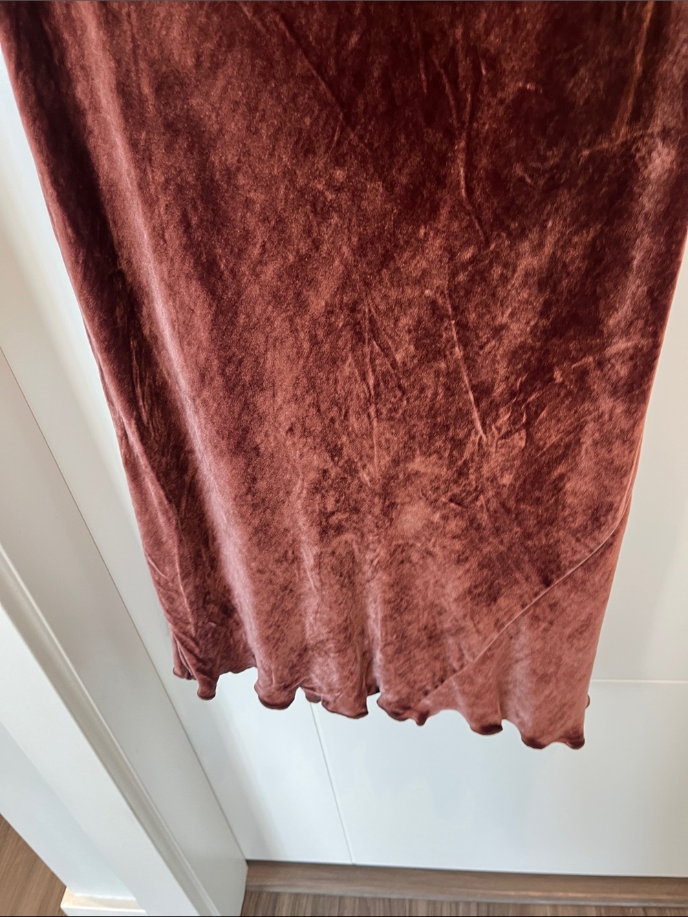 Wilfred Velvet Slip Dress in Soft Rust - Picture 5 of 7